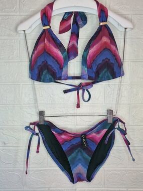 Bohemian LE BLANC Bikini Set Grommet Color Block Purp Pink US 6 Stunning Luxury